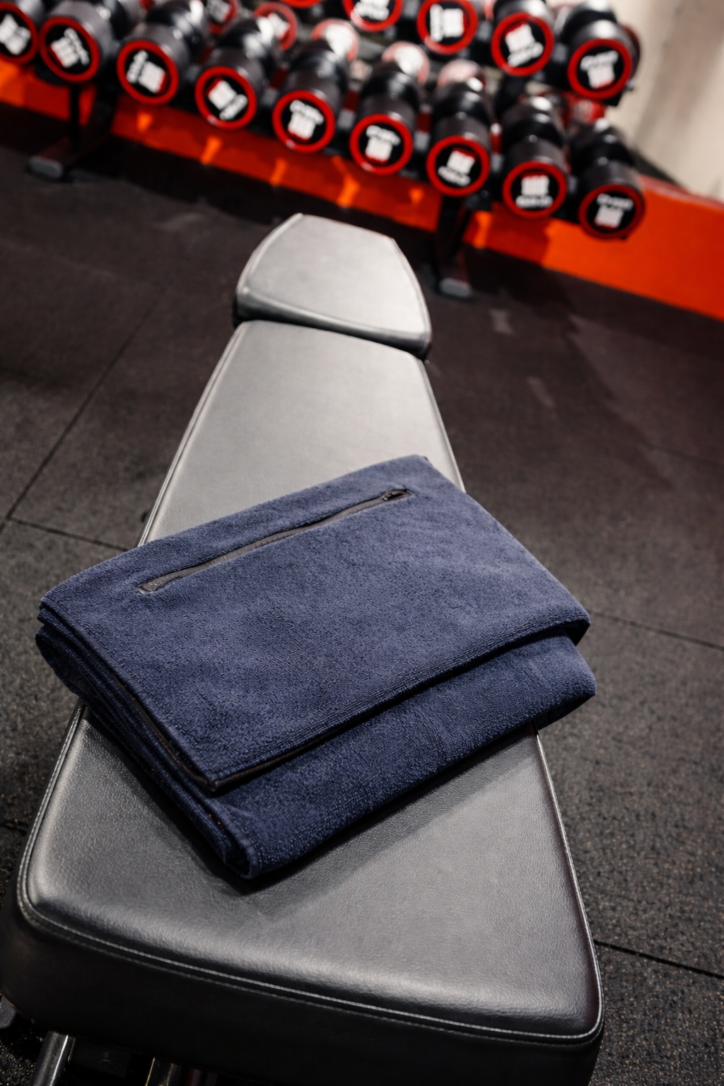 Fitness Handtuch mit Reißverschlusstasche 40x95cm Mikrofaser Gym Handtuch